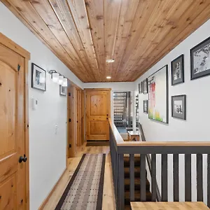 Val D'isere At The Village By 101 Great Escapes Holiday home Mammoth Lakes