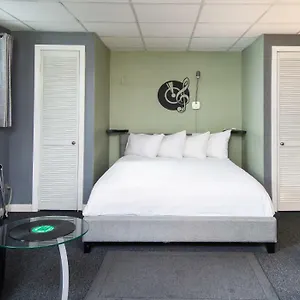 Music Valley - No Fees - Opryland Area Apartment Nashville